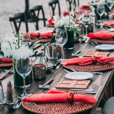 unsplash-image-aQWmCH_b3MU